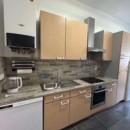 וינה Dom Apartment מראה חיצוני תמונה